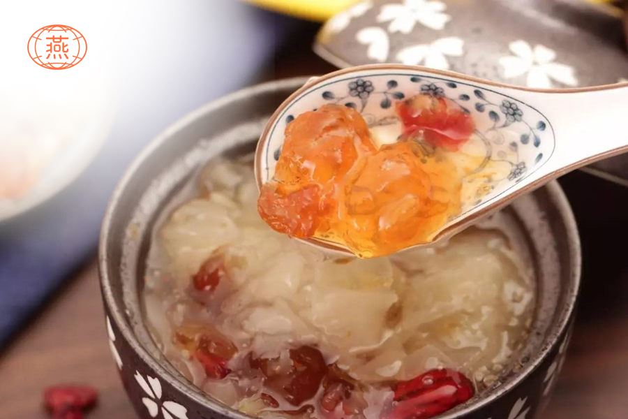 桃胶炖燕窝的功效