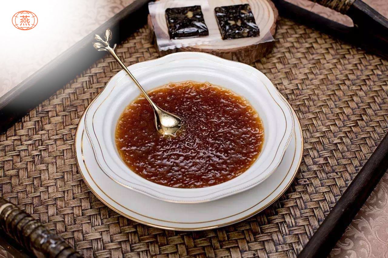 阿胶燕窝炖冰糖的做法