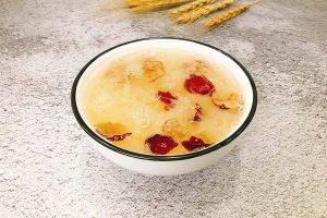 红枣生姜炖燕窝