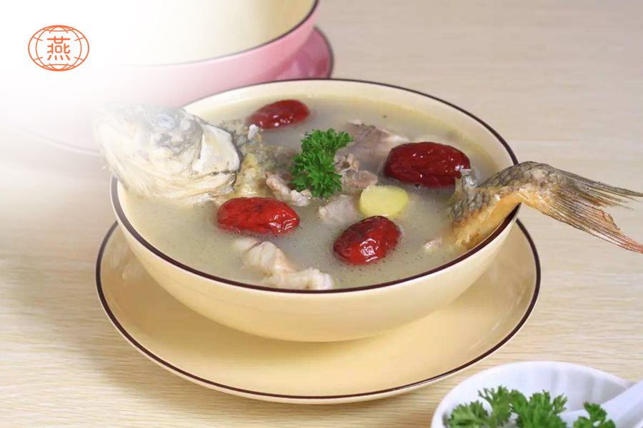 鲤鱼能和燕窝一起炖吗