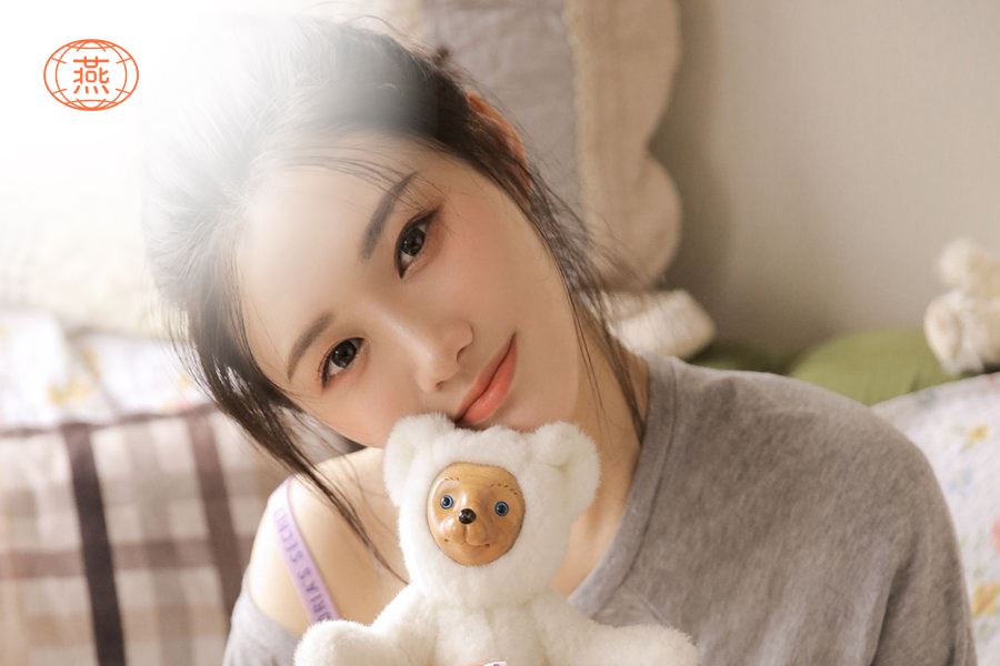 椰汁雪莲子炖燕窝的做法