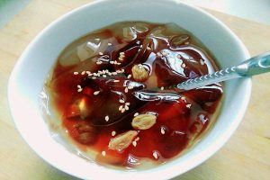 葡萄干炖燕窝的做法