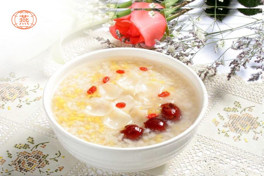 燕窝和芡实可以一起炖吗
