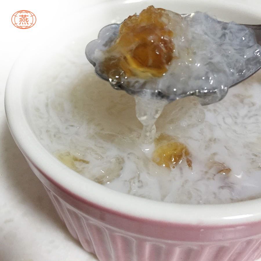 青椰汁炖燕窝的做法