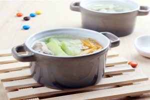 秋季怎样炖燕窝滋补