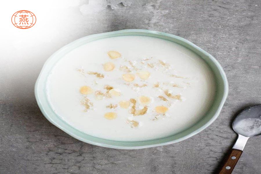 杏仁汁能和燕窝一起炖吗