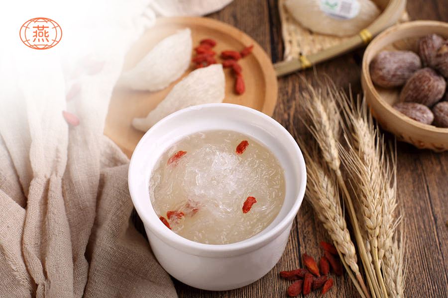 吃减肥药可以吃燕窝吗