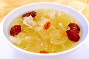 燕窝和什么炖对皮肤好