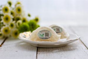 泡发法鉴别燕窝真假